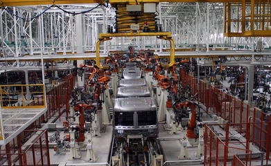 华菱汽车中重型商用汽车数字化车间项目成功入选马鞍山市重点工程，冲床及配套设备引领智能制造新篇章